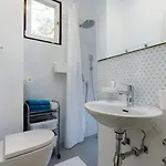 & Nugal Apartman *