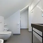 Apartman & Nugal Makarska