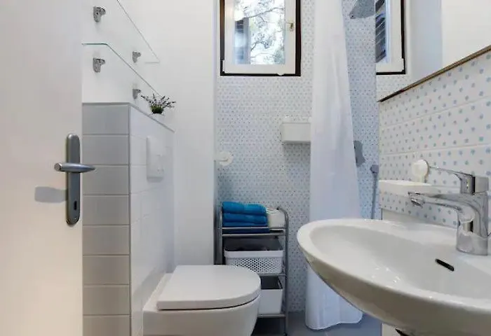 Апартаменты & Nugal Макарска