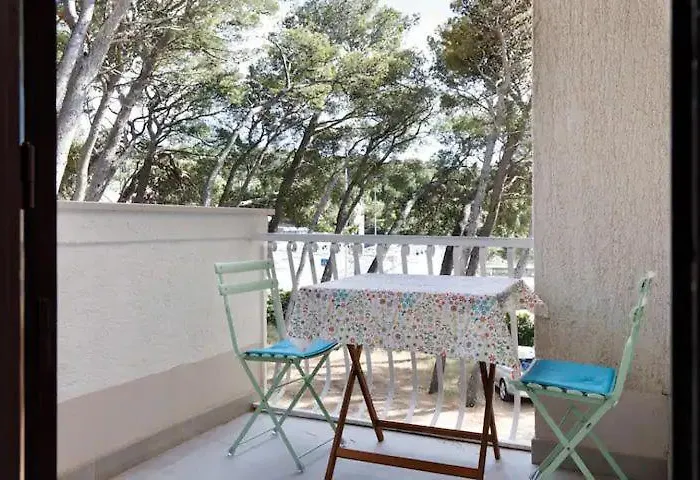 & Nugal Апартаменты